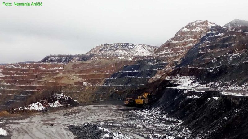 На кривељском копу по киши, снегу и леду