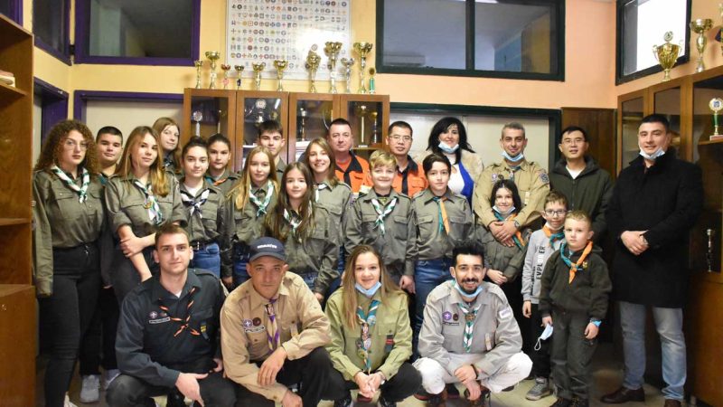 Одреду борских извиђача „Радомир Јовановић Чоче“ на дар: